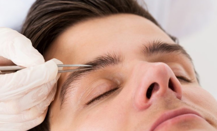 تصفيف الحواجب